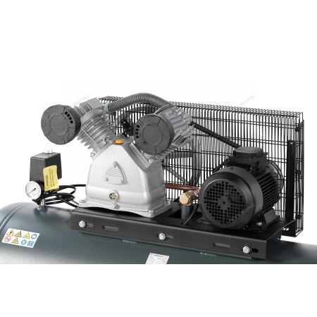 Компрессор поршневой с ременной передачей 380 В, ресивер 270 л, 690 л/мин NCP300/690 (NORDBERG)