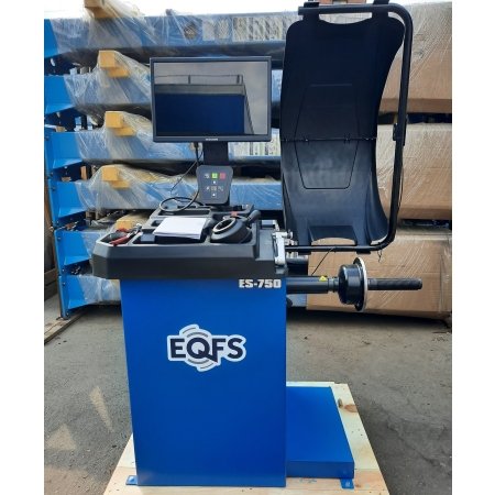 ES-750 Балансировочный станок для легковых авто