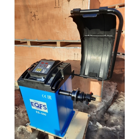 ES-500 Балансировочный стенд для легковых авто 5015, 220V