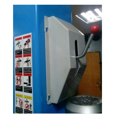 Подъемник автомобильный для гаража двухстоечный 4т с напольной рамой TS-4M