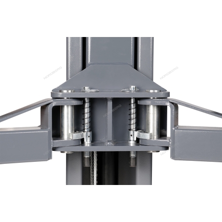 Подъемник автомобильный двухстоечный гидравлический 4,5т  электростопора + с верхней синхронизацией 380в N4124HE-4,5G