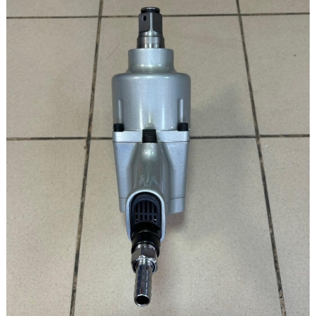 RT-5662 Гайковерт грузовой ударный