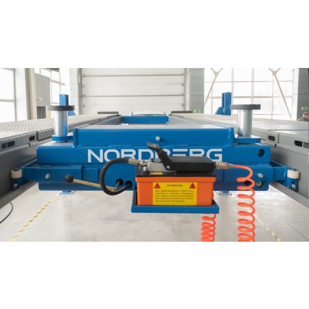 Подъемник четырехстоечный 6,5 т, для сход-развала, синий 4465B (NORDBERG)