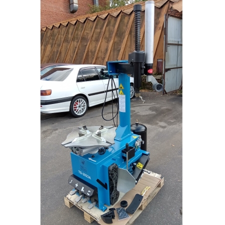 Комплект TS-3923A Станок шиномонтажный + Балансировочный станок автомат TS-600