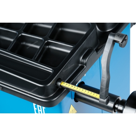 Станок балансировочный с автоматическим вводом двух параметров 4523 (NORDBERG)