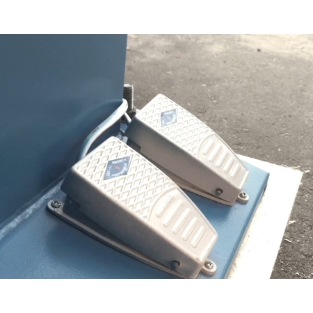 TS-240 Клепальный станок для тормозных колодок