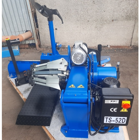 TS-52D Шиномонтажный стенд грузовой c удлинителями 14-52”, 380В