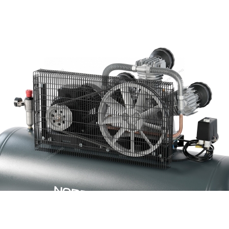 Компрессор поршневой с ременной передачей 380 В, ресивер 270 л, 950 л/мин NCP300/950 (NORDBERG)