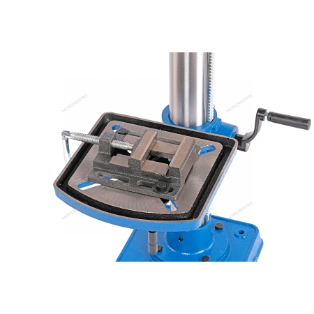 Станок сверлильный с тисками, 600 Вт, 16 мм, 12 скоростей  ND1667 (NORDBERG)