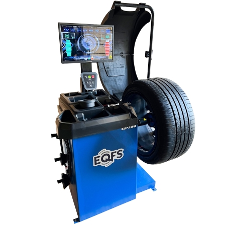 ES-750 Балансировочный станок для легковых авто