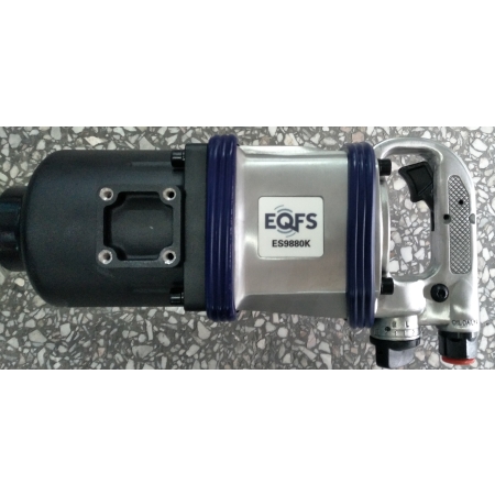 ES9880К Гайковерт грузовой + набор головок