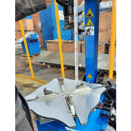 TS-3226A Станок шиномонтажный автомат с приспособлением "третья рука" 11-24" (2-х скоростной)