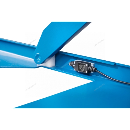 Подъемник ножничный для авто в гараж 3т 380в N631L-3B_380