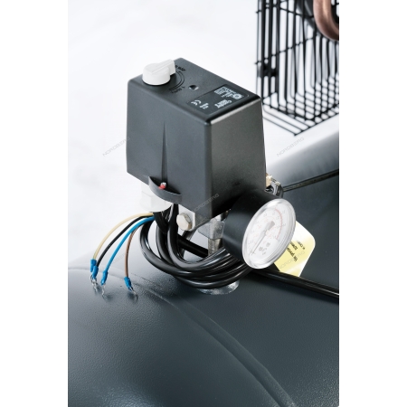 Компрессор поршневой с ременной передачей 380 В, ресивер 500 л, 950 л/мин NCP500/950 (NORDBERG)