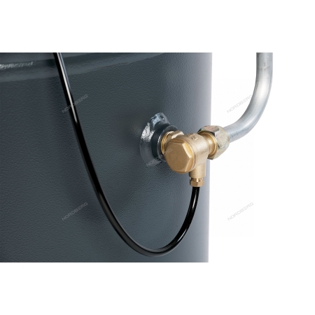 Компрессор вертикальный поршневой с ременной передачей 380 В, ресивер 100 л, 580 л/мин  NCPV100/580 (NORDBERG)