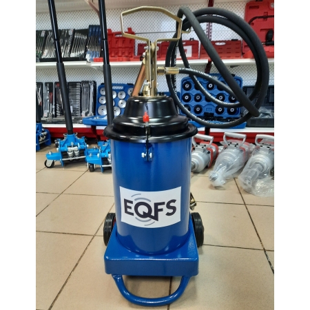 Нагнетатель смазки ручной 13кг ES-60300