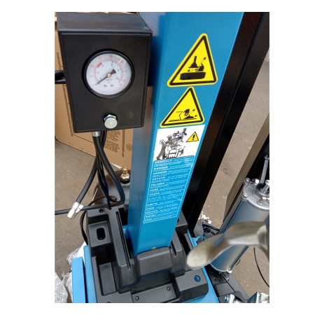 Комплект TS-3226A Станок шиномонтажный авто+TS-500 Балансировочный стенд для легковых авто