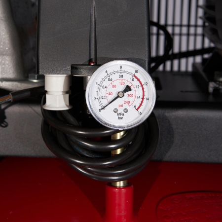 Компрессор ROSSVIK СБ4/Ф-270.LB75В, 950л/мин, 10бар, вертикальный 270л, 380В/5,5кВ RAL3001 КРАСНЫЙ