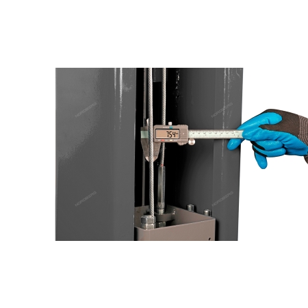 Подъемник гидравлический автомобильный двухстоечный 4т с верхней синхронизацией + снятие со стопоров с одной колонны 380в N4122HM-4G