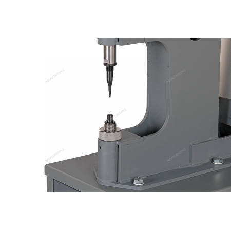 Пневматический станок для заклепки тормозных колодок, цилиндр 125, с тумбой NR8T (NORDBERG)