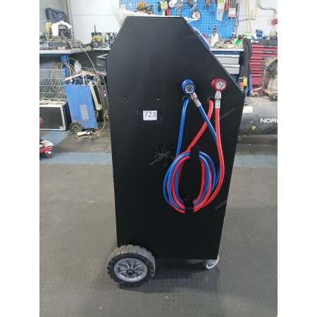 Установка автомат для заправки автомобильных кондиционеров NF13 RM 723 NF13 RM 723 (NORDBERG)