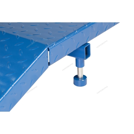 Подъемник для квадроцикла в гараж 680кг пневмопривод N4M5