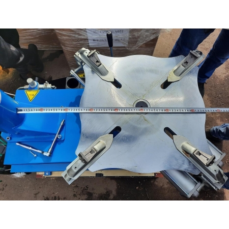 Комплект ES-3023A Шиномонтажный станок полуавтомат + ES-550 Балансировочный станок