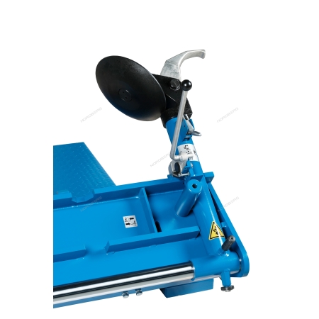 Станок шиномонтажный для грузовых машин, до 56" с расширителями, 380 В, синий 46TRK46(B) (NORDBERG)