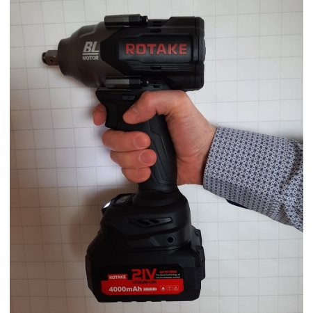 Гайковерт аккумуляторный RC8803