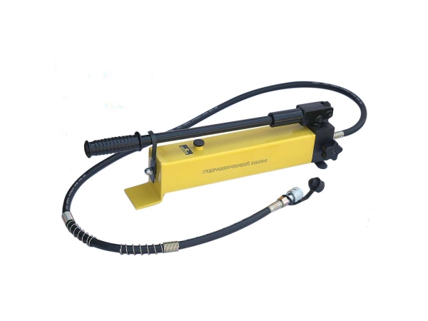 Ручной гидравлический насос 2.5 л. Car-Tool CT-E1129