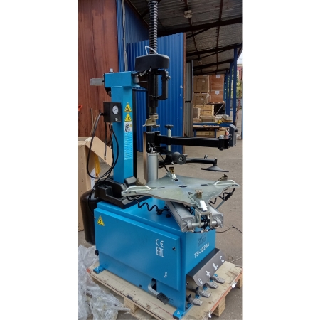 Комплект TS-3226A Станок шиномонтажный авто+TS-600 Балансировочный стенд для легковых авто