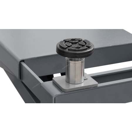 Подъемник ножничный автомобильный 3,5т мобильный с встроенными адаптерами для SUV 220в N631-3,5G_220