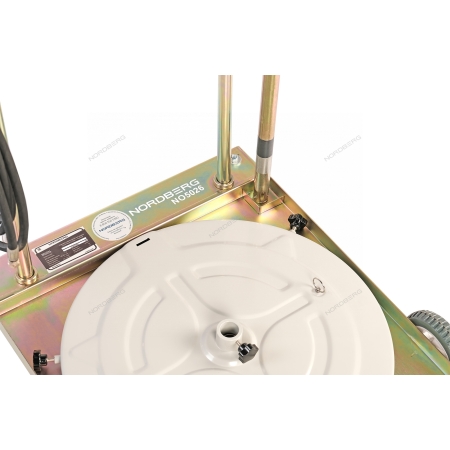 Насос для бочки 200 л для масла и смазки пневматический c тележкой NO5026 (NORDBERG)