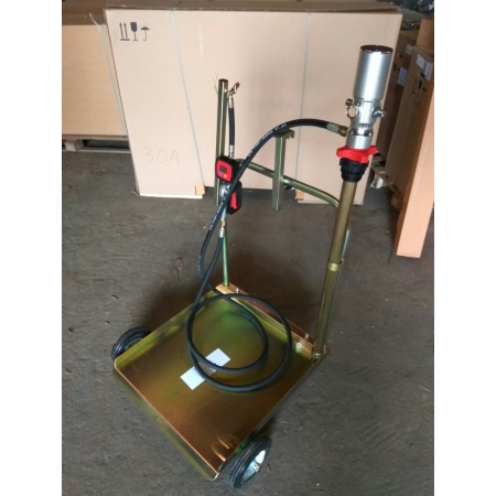 Насос для перекачки масла из бочки 220кг с тележкой и электронным пистолетом TS99235