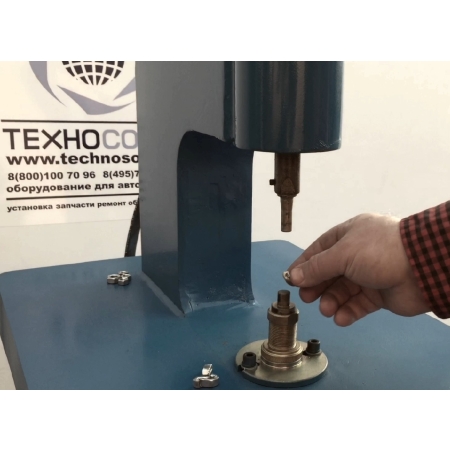 TS-240 Клепальный станок для тормозных колодок