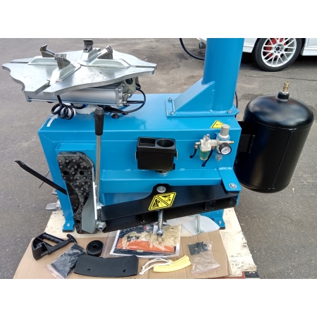 TS-3923A Станок шиномонтажный (с бустером) полуавтомат со вспомогательной рукой